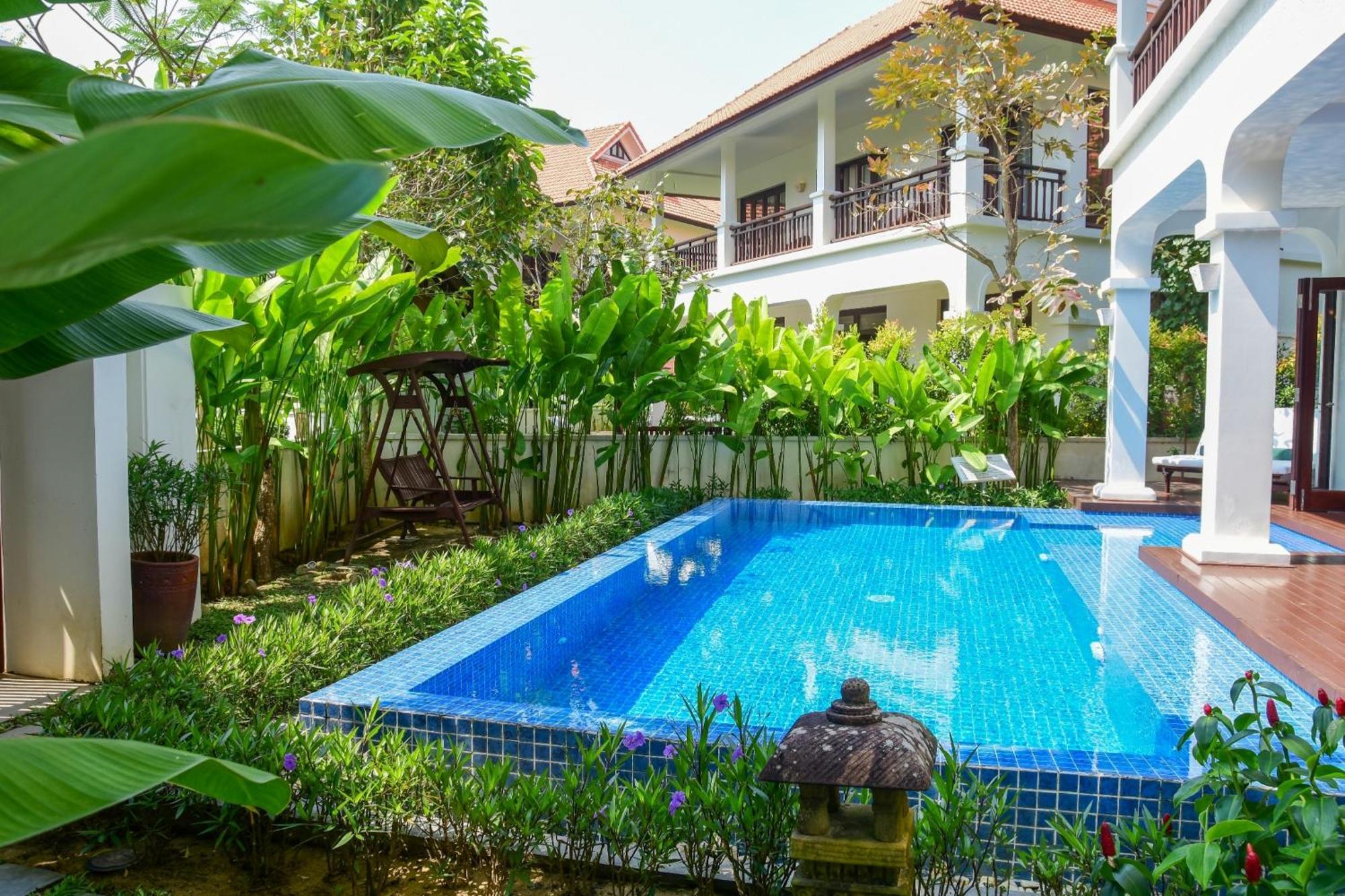 Three-Bedroom Villa Pool View Daily Guest Activities