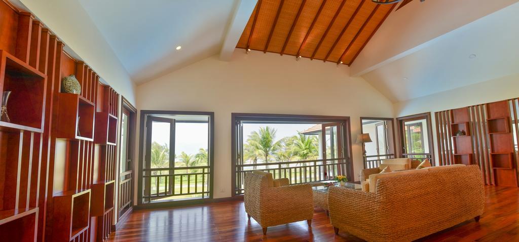 Four-Bedroom Villa Ocean View Daily Guest Activities