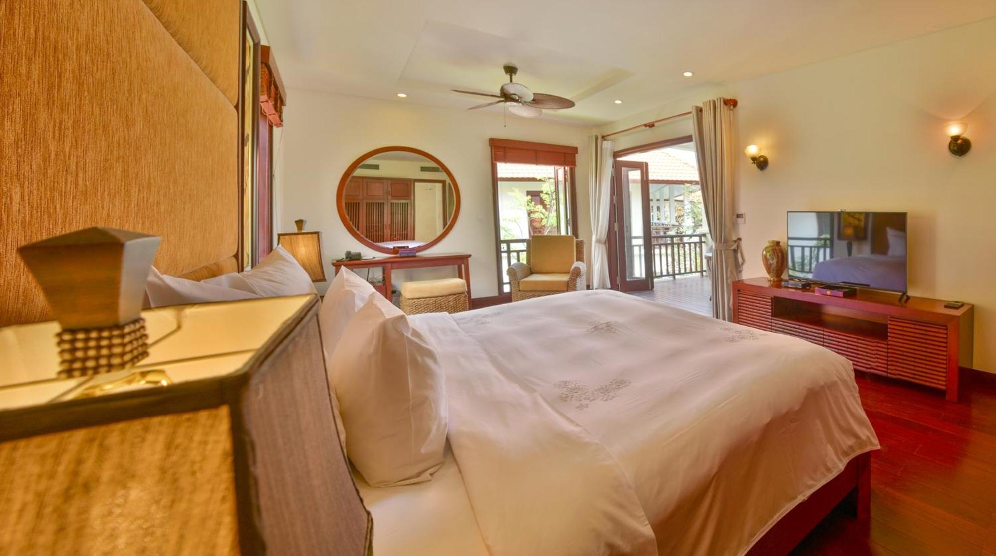 Two-Bedroom Villa Pool View Daily Guest Activities